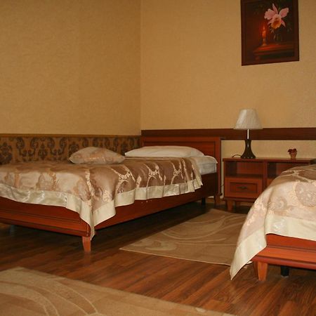 Don Kihot Hotel Novovolyns'k Quarto foto