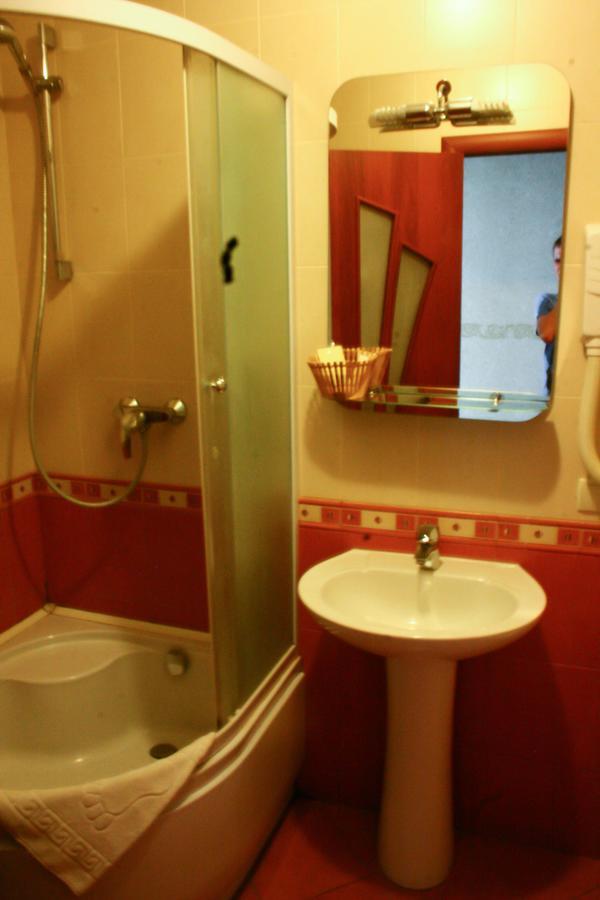 Don Kihot Hotel Novovolyns'k Quarto foto